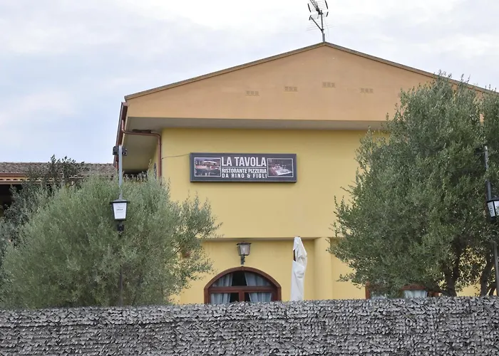 Maison d'hôtes La Tavola Ristorante Pizzeria Da Rino & Figli